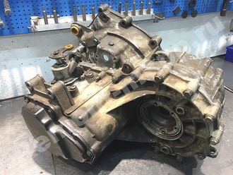Коробка передач Фольксваген Транспортер Т4 в сборе Коробка передач Фольксваген Транспортер Т4 в сборе
