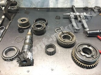 Собираем вторичный вал мкпп М32 Опель Астра J Собираем вторичный вал мкпп М32 Опель Астра J