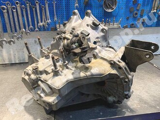 Механическая коробка передач Крайслер Конкорд собрана Механическая коробка передач Крайслер Конкорд собрана