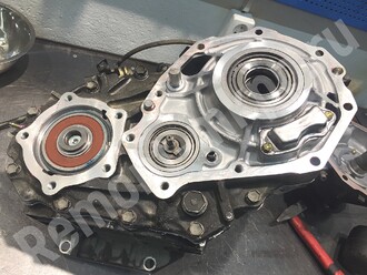 Ремонт раздаточной коробки Тойота Ленд Крузер 105 Ремонт раздаточной коробки Тойота Ленд Крузер 105