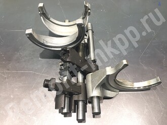 Вилки вкючения передач Вилки вкючения передач