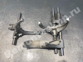 Вилки включения передач мкпп Крайслер Конкорд 3.0 Вилки включения передач мкпп Крайслер Конкорд 3.0